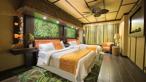 superior room definition.